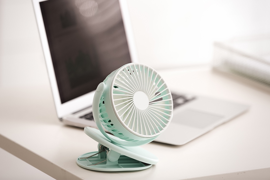 Így élheted túl a meleget a lakásban, ha nincs légkondid