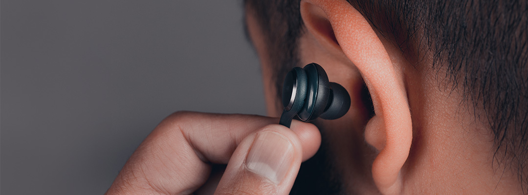 Melyik fej- vagy fülhallgatót válaszd, ha vásárlás előtt állsz?